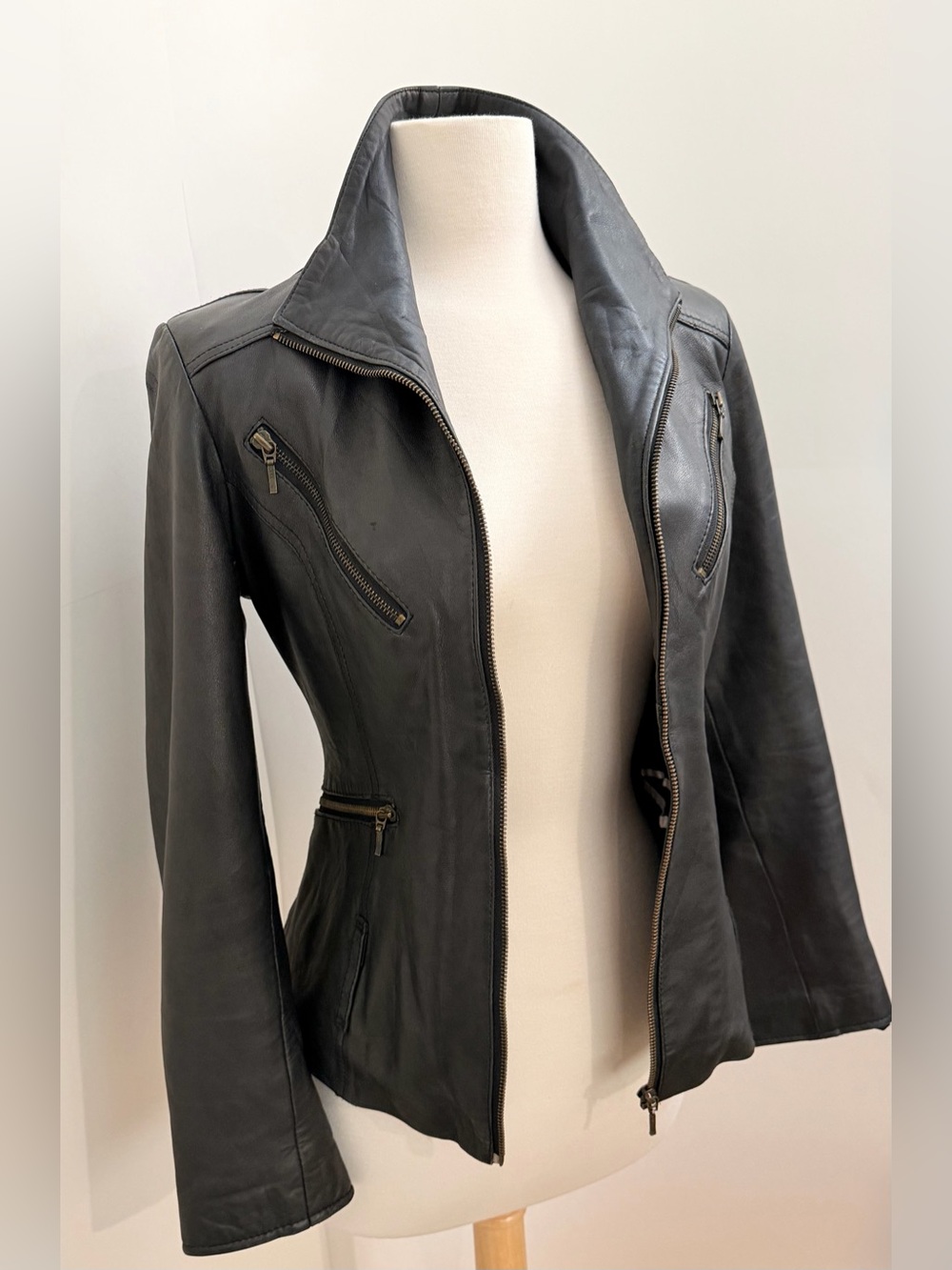 Vintage Zahra’s Black Lambskin Leather Multi-Zip Jacket Size 12